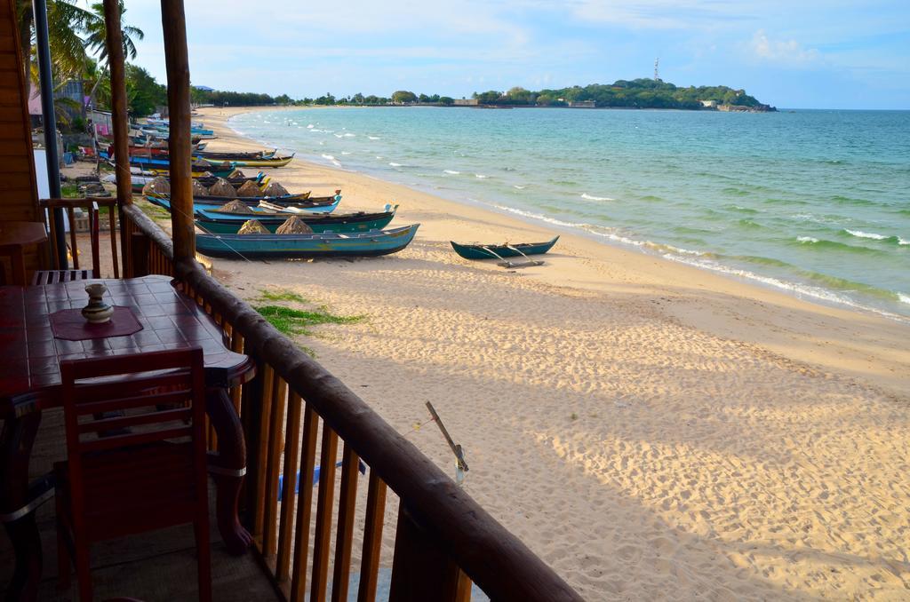 Dyke Rest Hotel Trincomalee Exterior photo