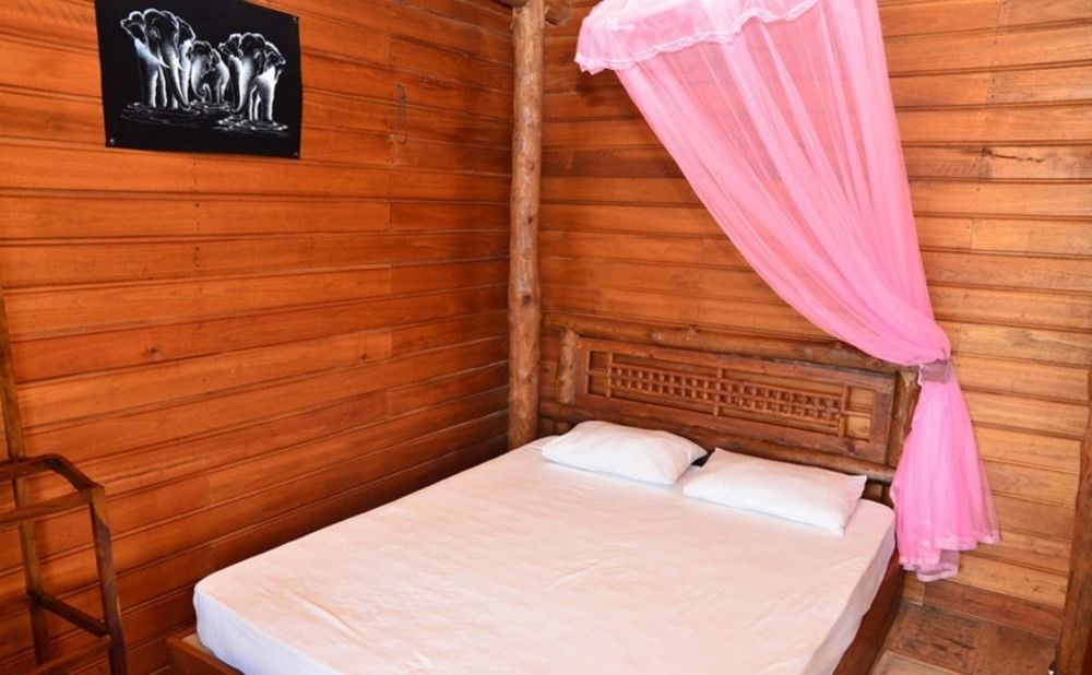 Dyke Rest Hotel Trincomalee Exterior photo