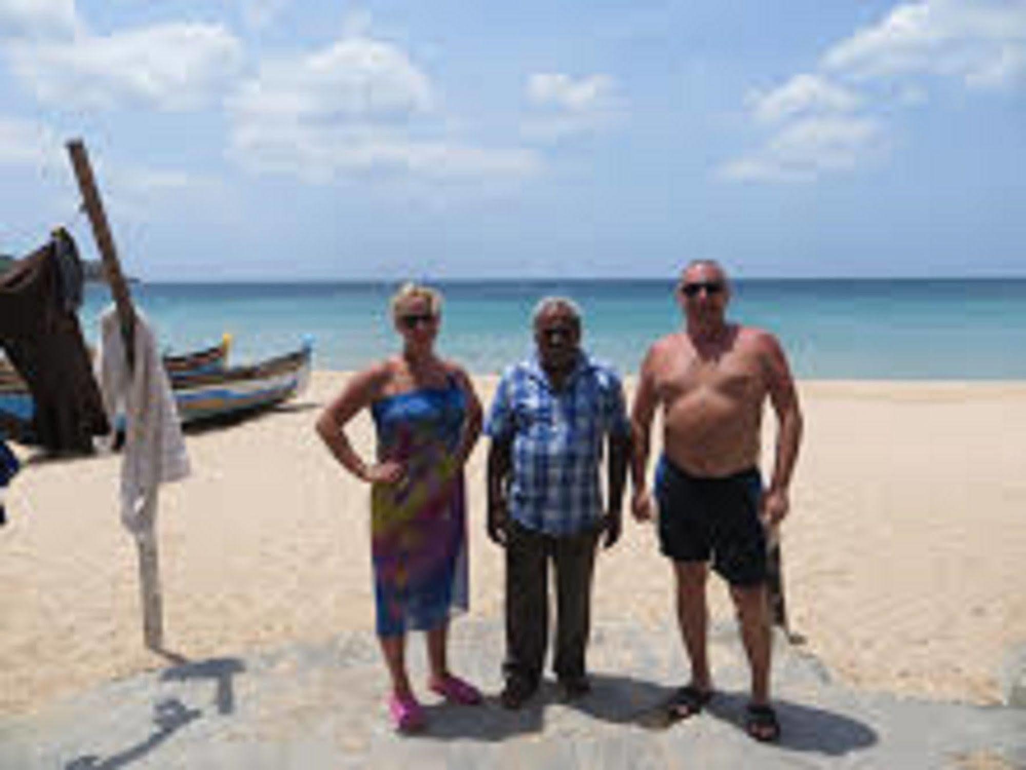 Dyke Rest Hotel Trincomalee Exterior photo